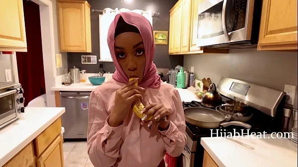 Nobody Can Resist A Thick Ebony In Hijab- Lily Starfire