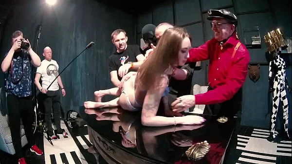 USERS. Ten photographers and nude model Pretty Mary (2023) backstage