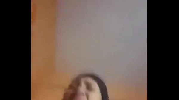 ماما اتفشخت من دكرها