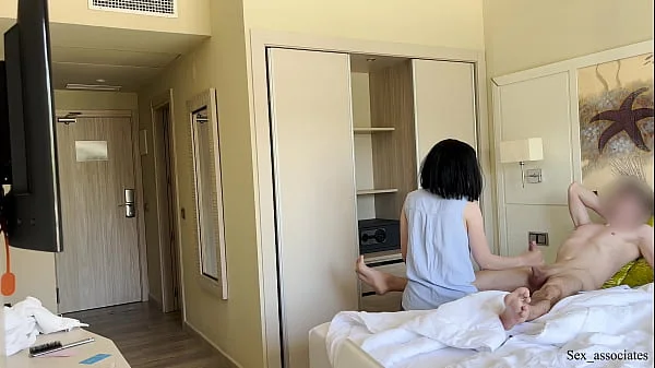 PUBLIC DICK FLASH. I pull out my dick in front of a hotel maid and she agreed to jerk me off.