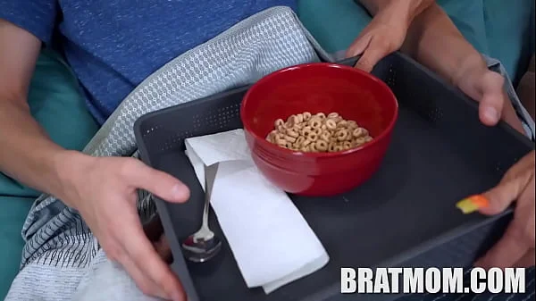 Stepmom And I Have Breakfast In Bed Brittany Andrews, Chris Lockwood