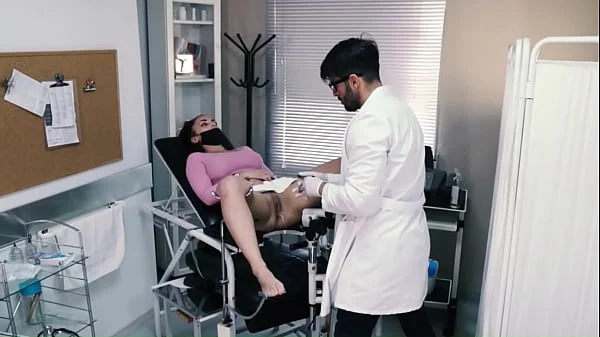 Perverted gynecologist puts his big COCK in my wet pussy as therapy