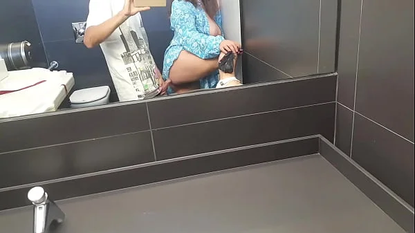 Stepmom was Fucked in the Toilet of the Shopping Center