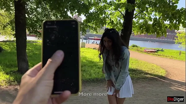 Girlfriend gets orgasms in a public park and I control it with a toy from Flirtwithsb