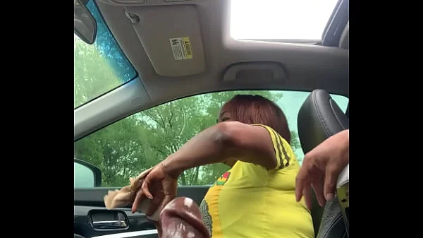 Handjob in car