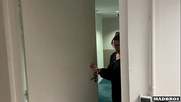 Hot Girl with Big Ass Fucked by 2 BBC in a Laundry room !!!
