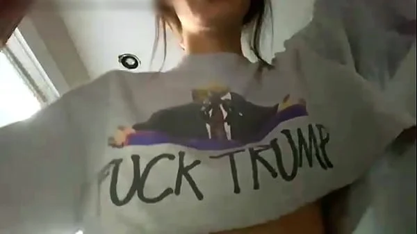 Twitch Streamer Downblouse Nip Slips In Crop Shirt OH BOY!!!