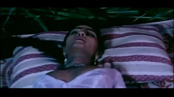 indian hot chick kaamwali maid
