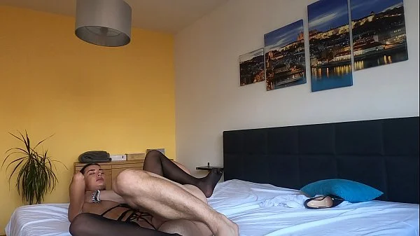 Raw Fuck With Petite Escort Freya Dee