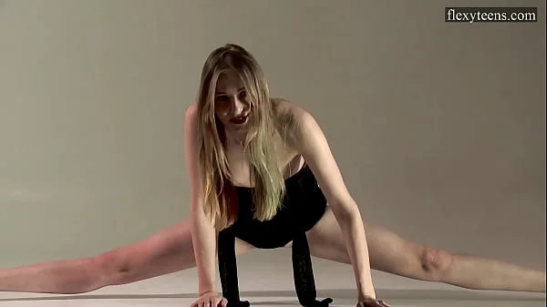Ballerina dancer from Russia called Sofia Zhiraf