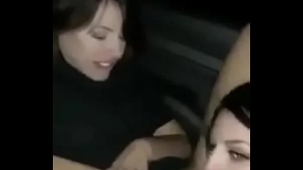 Amigas en el bus