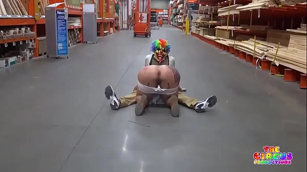 Clown gets dick sucked in The Home Depot