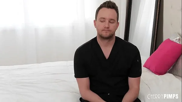 Busty Blonde MILF Wants a Hardcore Pussy Massage From Her Stepson And Sucks His Cock In Appreciation