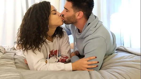 Real Couple Sextape - Passionate Kissing and Fucking - Creampie