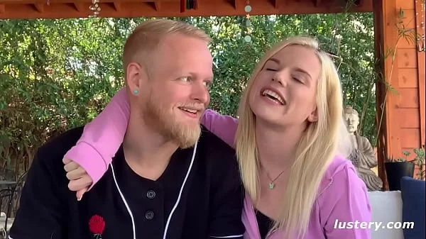 Lustery Submission #594: Nikki & Randy - Swipe Right