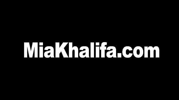 MIA KHALIFA - Interviewed While Rubbing Hairless Arab Pussy